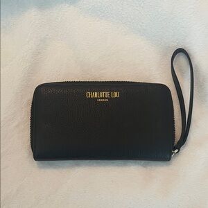 Charlotte Lou London Black Wristlet Clutch
